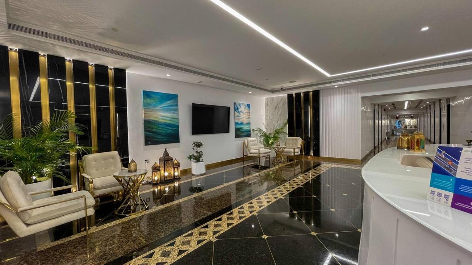 Sea & Palm View Elegant 1 Bedroom Apartment Dubai Esterno foto