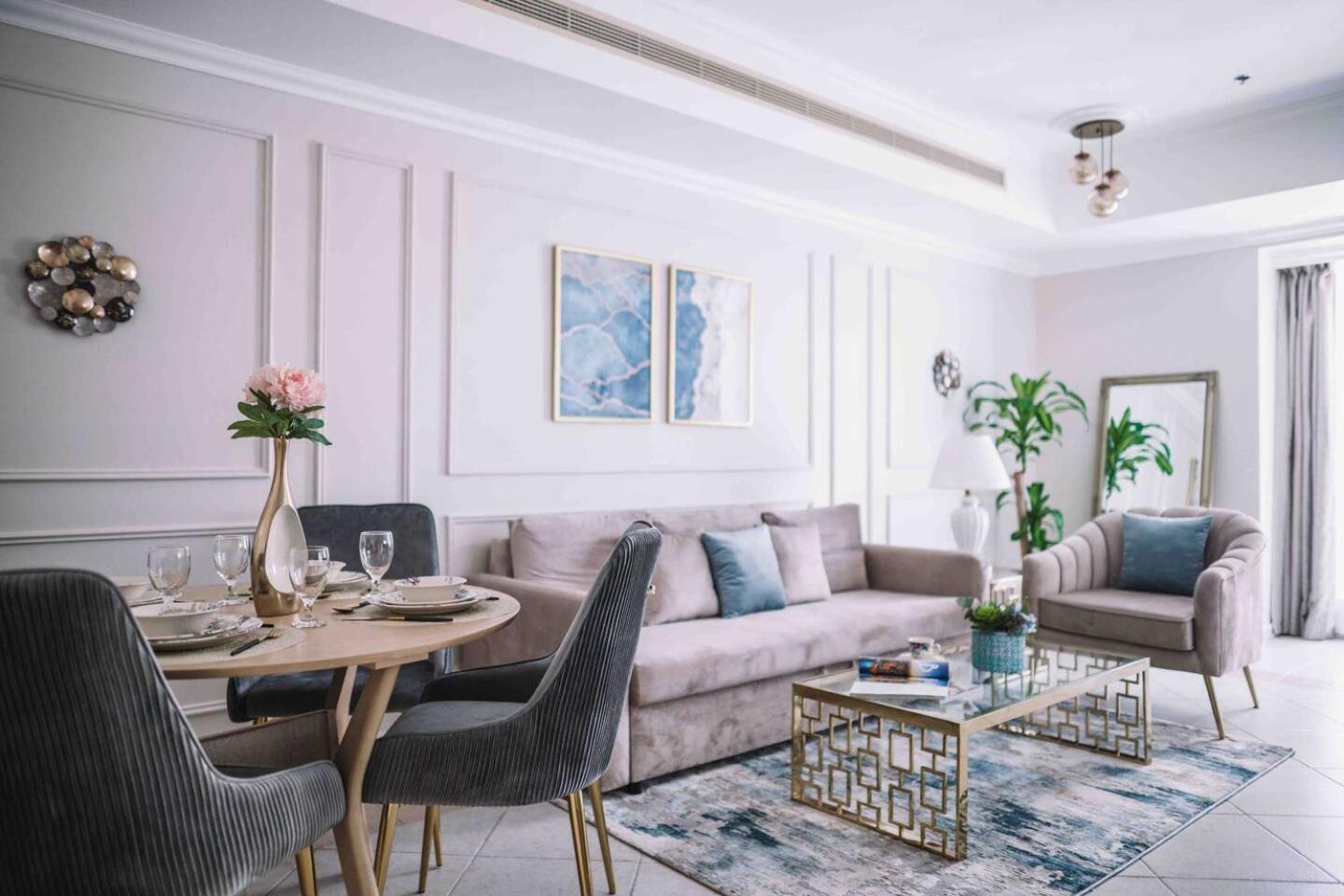 Sea & Palm View Elegant 1 Bedroom Apartment Dubai Esterno foto